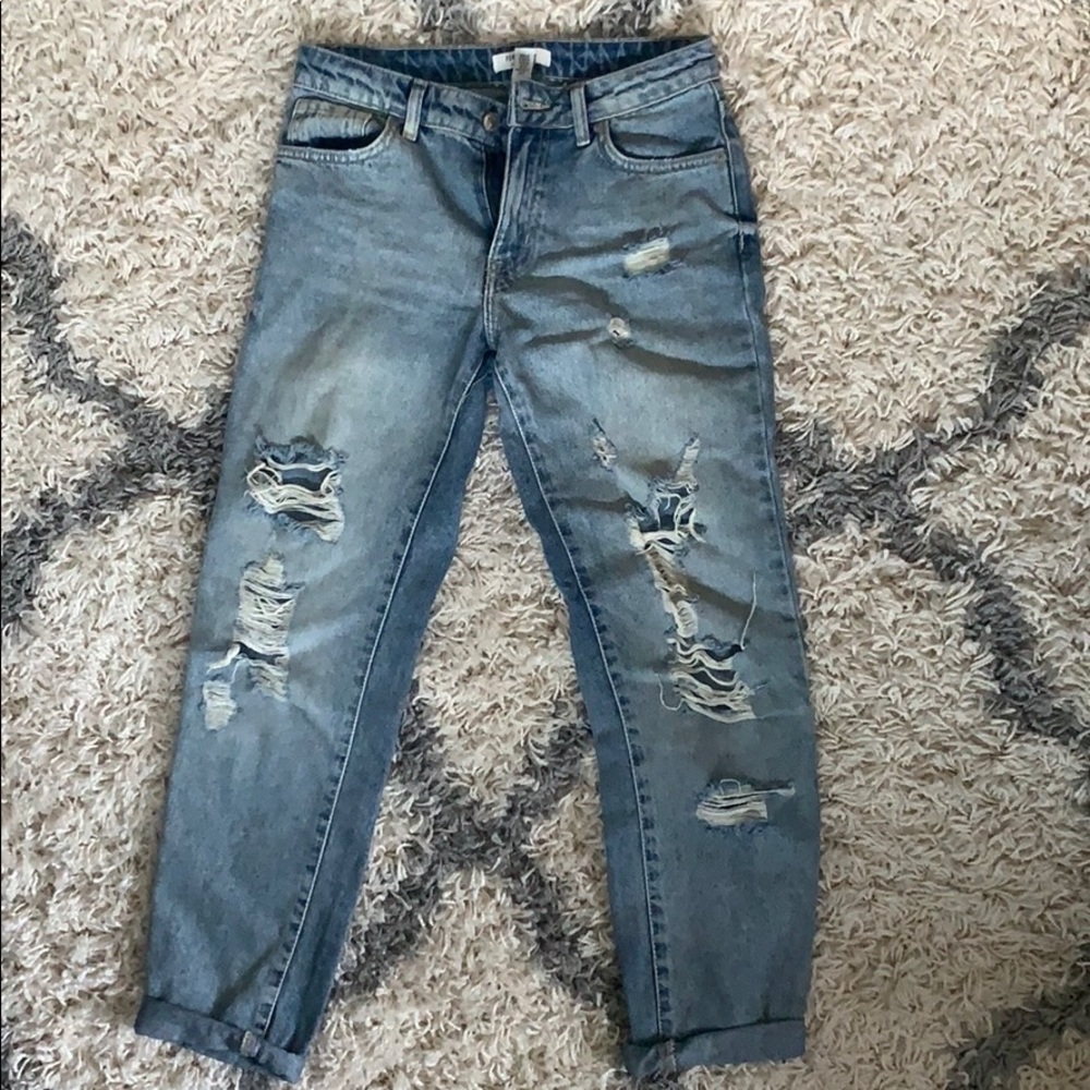 Forever 21 Ripped boyfriend jeans